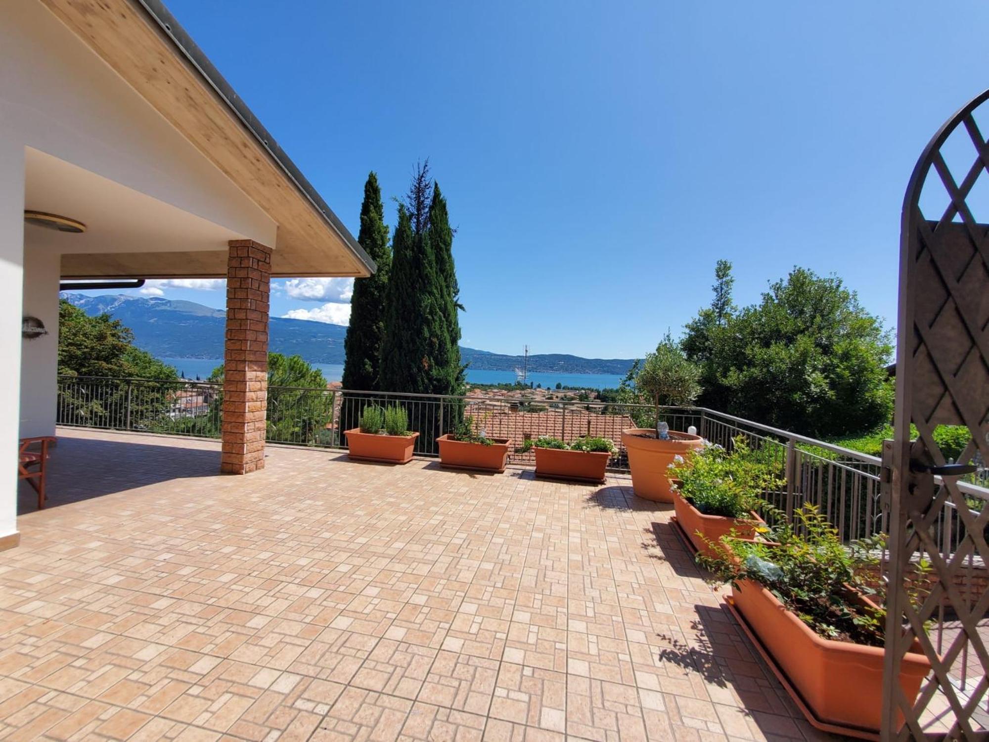 Garda Sunshine Toscolano Maderno Exterior foto