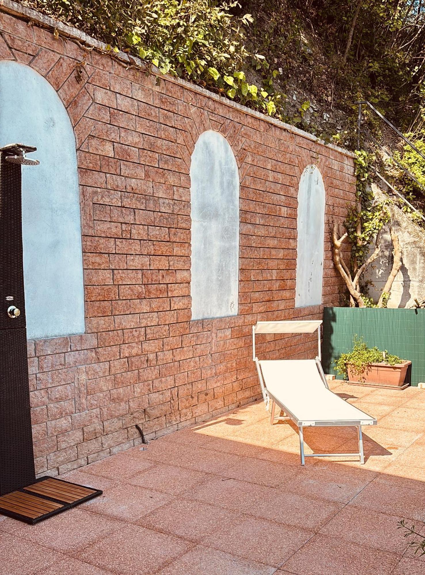 Garda Sunshine Toscolano Maderno Exterior foto